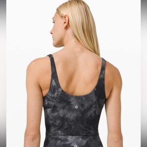 Lululemon Diamond Dye Pitch Grey Graphite. Size 4. Worn once.